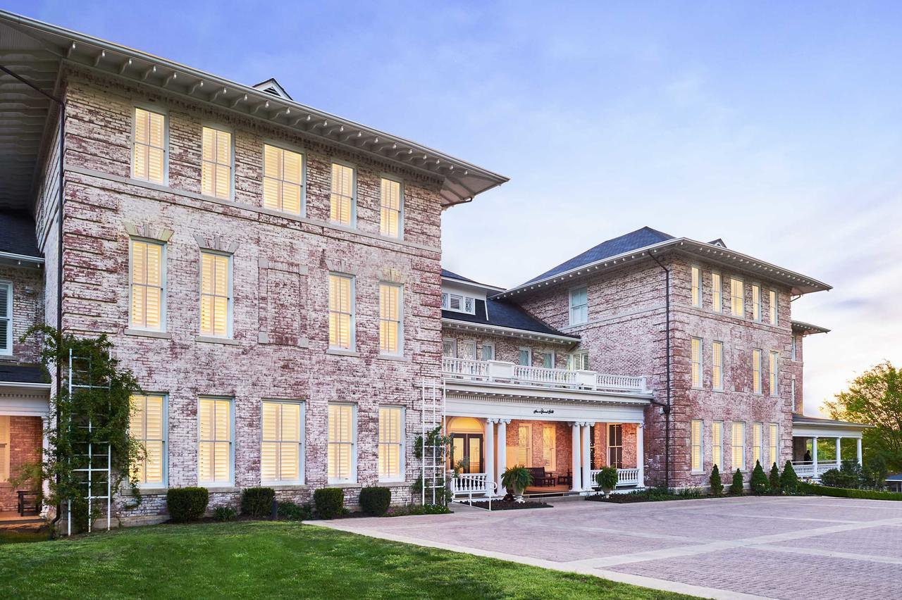 Inn At Carnall Hall Fayetteville Kültér fotó