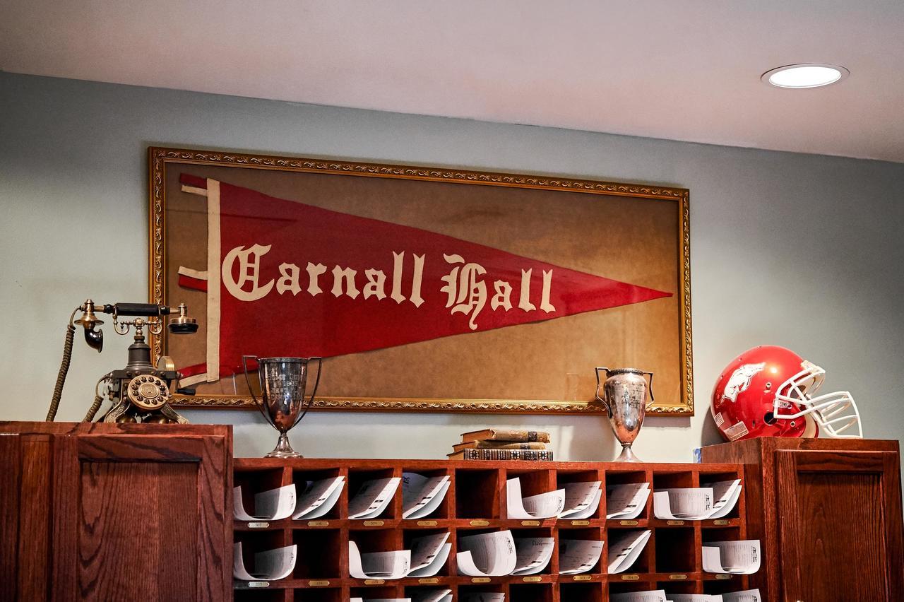 Inn At Carnall Hall Fayetteville Kültér fotó